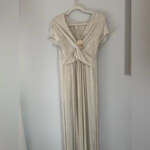 NWT Women’s Pinkblush Twist-Front Maxi Dress Oatmeal Heather Maternity/Nursing S